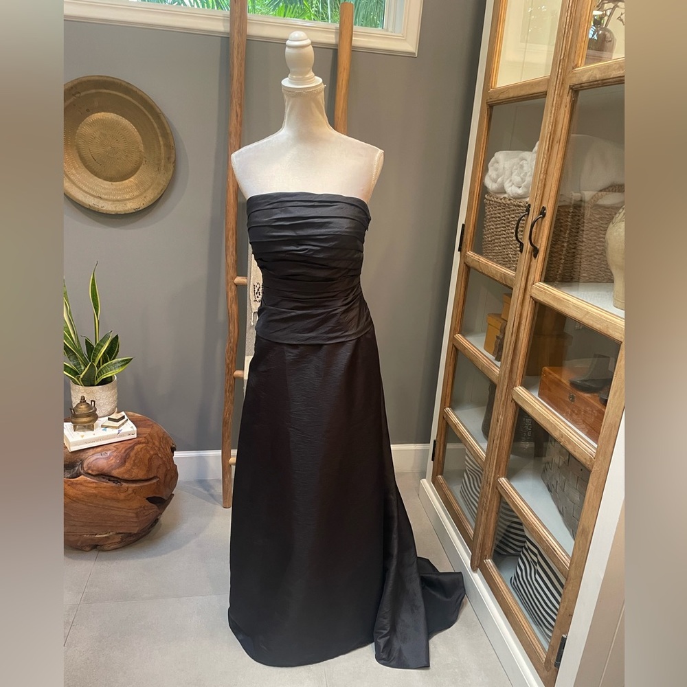 Bill Levkoff Strapless Black Gown w Train